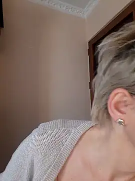 Snapshot of LunaBlaise chatting on 03-14-26, 08:42 LunaBlaise online show from 03-14-26, 08:42