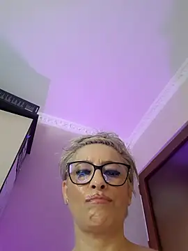 LunaBlaise online show from 05-15-26, 11:50