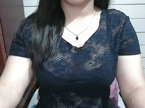 Snapshot of Shruchi chatting on 06-29-26, 10:26 Shruchi online show from 06-29-26, 10:26