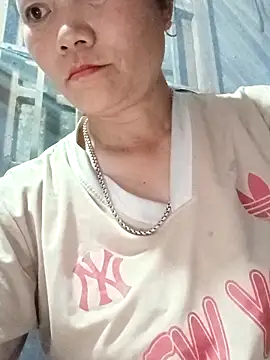 Lindxx-hot online show from 04-11-26, 09:30