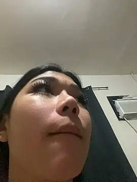 azumi suzako online show from 04-09-26, 03:17