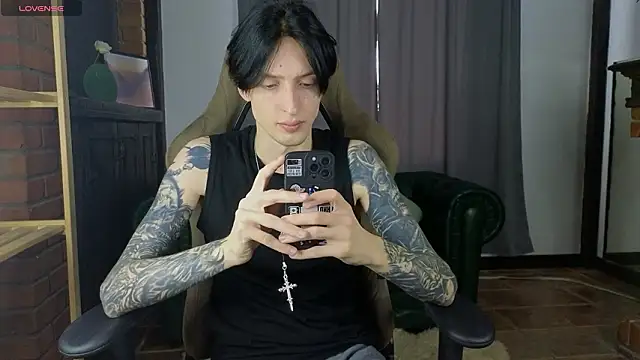 SashaXX  online show from 02-28-26, 07:53