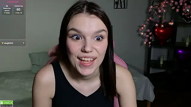 Snapshot of JanetCensley chatting on 03-03-26, 09:15 JanetCensley online show from 03-03-26, 09:15