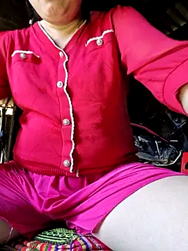 phay79 online show from 04-12-26, 02:38