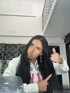 Snapshot of LilyRossi_ chatting on 07-04-26, 12:55 LilyRossi online show from 07-04-26, 12:55
