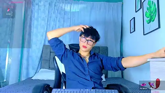 Snapshot of Dantekent chatting on 04-06-26, 01:23 Dantekent online show from 04-06-26, 01:23