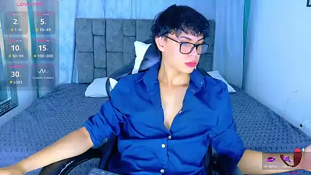 Snapshot of Dantekent chatting on 04-13-26, 02:00 Dantekent online show from 04-13-26, 02:00