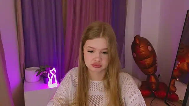 Snapshot of belrinaa chatting on 07-28-26, 09:03 belrinaa online show from 07-28-26, 09:03