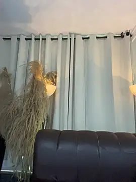 Snapshot of Maii_Luna chatting on 07-21-26, 01:13 Maii Luna online show from 07-21-26, 01:13
