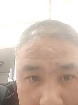 Snapshot of wanggang880903 chatting on 03-27-26, 04:40 wanggang880903 online show from 03-27-26, 04:40