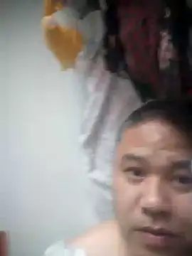 Snapshot of wanggang880903 chatting on 04-09-26, 06:19 wanggang880903 online show from 04-09-26, 06:19