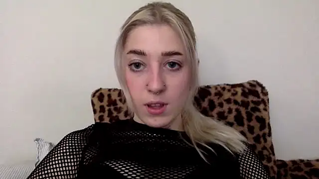 EmmyWet online show from 03-05-26, 01:18