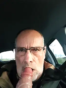 lui8181 online show from 03-12-26, 06:03