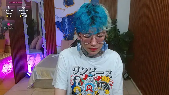 Snapshot of Lyra_tay chatting on 03-12-26, 11:27 Lyra tay online show from 03-12-26, 11:27