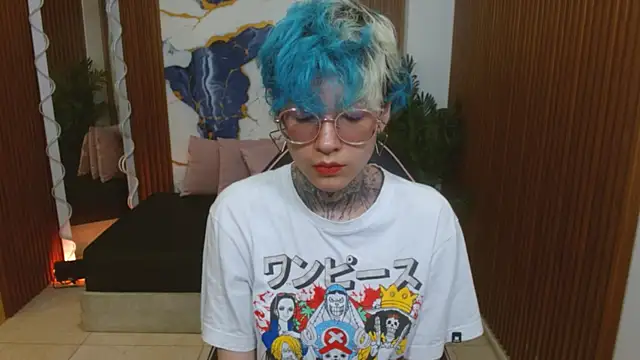 Snapshot of Lyra_tay chatting on 04-14-26, 08:26 Lyra tay online show from 04-14-26, 08:26