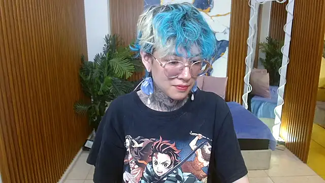 Snapshot of Lyra_tay chatting on 04-15-26, 07:10 Lyra tay online show from 04-15-26, 07:10