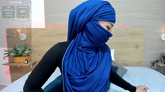 Snapshot of _jennaa chatting on 03-11-26, 08:15 jennaa online show from 03-11-26, 08:15