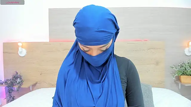 Snapshot of _jennaa chatting on 03-21-26, 08:01 jennaa online show from 03-21-26, 08:01