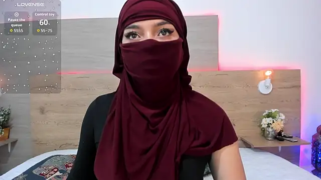 Snapshot of _jennaa chatting on 04-14-26, 08:04 jennaa online show from 04-14-26, 08:04