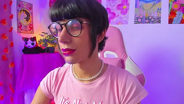 Madeline 21 online show from 03-20-26, 05:12