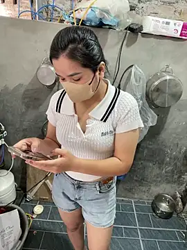 Snapshot of Lisa_Sweet86 chatting on 03-17-26, 01:43 Lisa Sweet86 online show from 03-17-26, 01:43