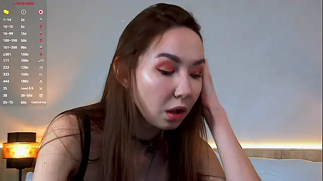 Snapshot of EmilyGray__ chatting on 03-26-26, 07:25 EmilyGray online show from 03-26-26, 07:25