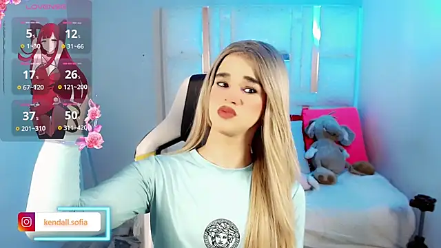 Snapshot of Sophiaa_doll_ chatting on 03-27-26, 03:01 Sophiaa doll online show from 03-27-26, 03:01