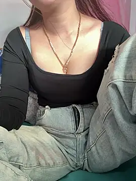 Snapshot of Junyy_k2 chatting on 03-30-26, 02:12 Junyy k2 online show from 03-30-26, 02:12