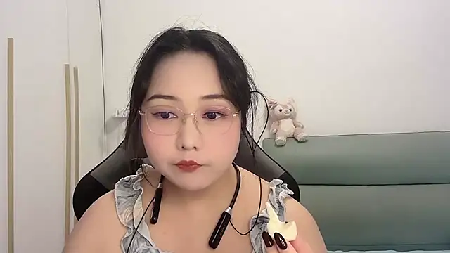 Susu-36E online show from 05-04-26, 12:12