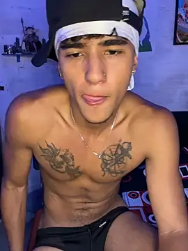 Snapshot of billi_adamzz chatting on 03-23-26, 10:47 billi adamzz online show from 03-23-26, 10:47