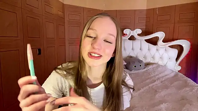 Snapshot of Anika_Socutehe chatting on 03-17-26, 01:25 Anika Socutehe online show from 03-17-26, 01:25