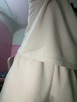 Leeeeiu online show from 06-21-26, 03:14