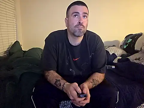 Snapshot of Biggbaddwulf7 chatting on 02-28-26, 10:38 Biggbaddwulf7 online show from 02-28-26, 10:38