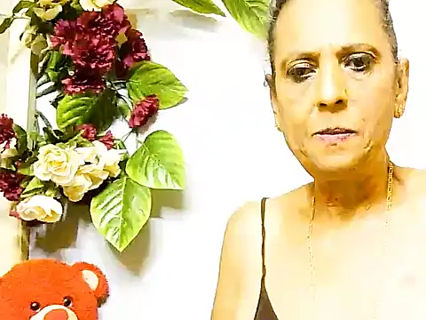 Hot queen58 online show from 05-28-26, 06:43
