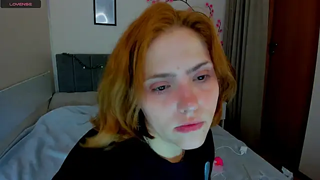 DellaRows online show from 06-19-26, 05:12