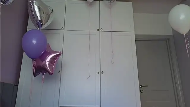 AliceTease online show from 04-19-26, 09:41