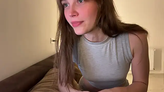 Lolatatee online show from 04-10-26, 05:39