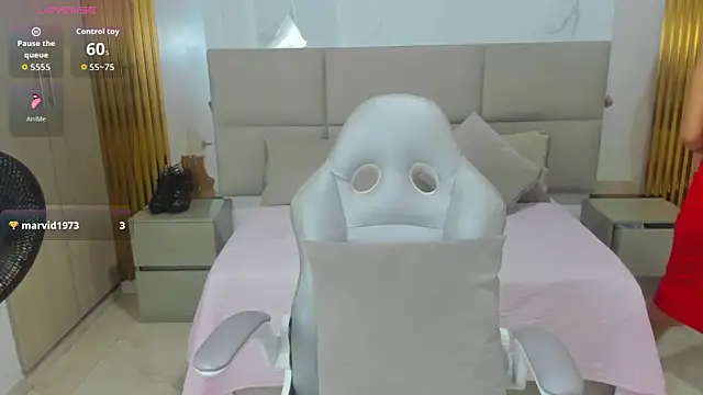 Snapshot of Hanna_irfan chatting on 04-12-26, 07:08 Hanna irfan online show from 04-12-26, 07:08