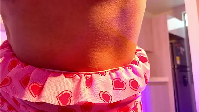 Snapshot of AleciaNoah chatting on 03-21-26, 08:56 AleciaNoah online show from 03-21-26, 08:56