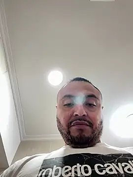 alexandeerr1986 online show from 05-19-26, 11:00