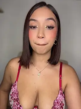 Snapshot of Im_Danna_ chatting on 05-15-26, 02:07 Im Danna online show from 05-15-26, 02:07