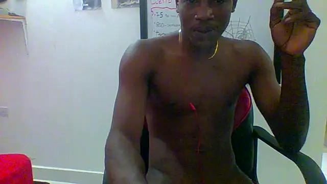 Snapshot of charles_king chatting on 05-06-26, 07:41 charles king online show from 05-06-26, 07:41