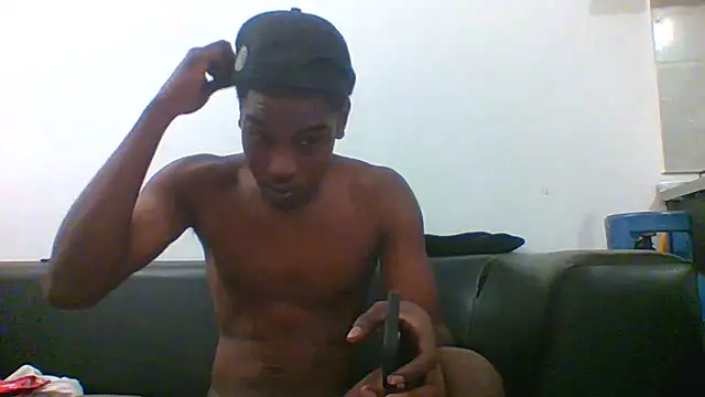 Snapshot of charles_king chatting on 06-20-26, 07:49 charles king online show from 06-20-26, 07:49