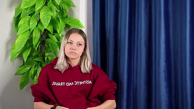 Snapshot of VeniceMoock chatting on 03-04-26, 09:37 VeniceMoock online show from 03-04-26, 09:37