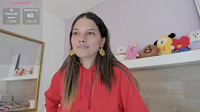 EmmaSanchez  online show from 05-08-26, 09:42