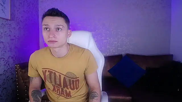 DIEGO JONES online show from 04-14-26, 01:17