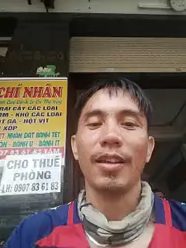 Snapshot of traiwe06 chatting on 06-15-26, 02:36 traiwe06 online show from 06-15-26, 02:36