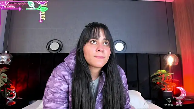 Snapshot of alejandra__garcia chatting on 03-19-26, 03:32 alejandra garcia online show from 03-19-26, 03:32