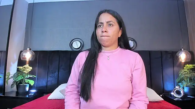 Snapshot of alejandra__garcia chatting on 04-29-26, 03:21 alejandra garcia online show from 04-29-26, 03:21