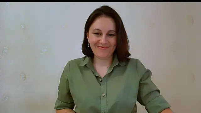Snapshot of Inessa_beauty chatting on 07-08-26, 01:48 Inessa beauty online show from 07-08-26, 01:48